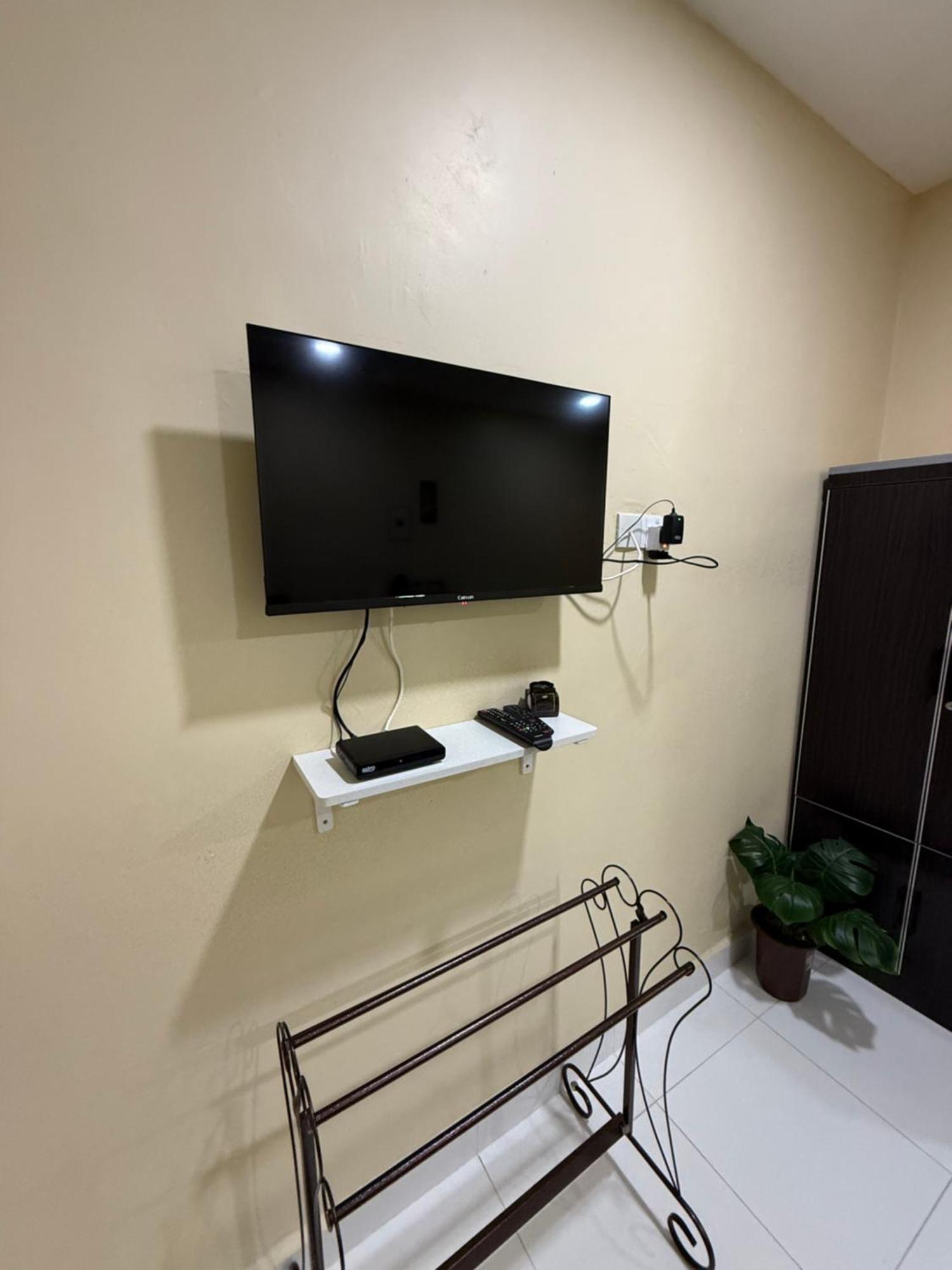 Maze Roomstay Langkawi Pantai Cenang  Exterior foto